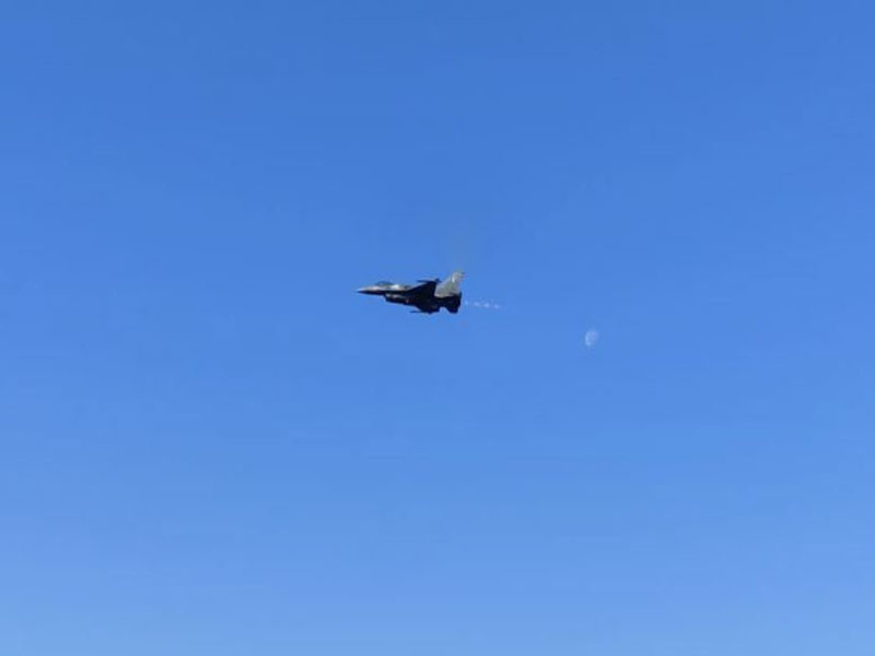 Εντυπωσιακές εικόνες από το F16 που «έσκισε» τον ουρανό της Θεσσαλονίκης! (ΒΙΝΤΕΟ)