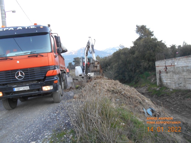 Συνεχίζονται οι καθαρισμοί ρεμάτων από τα συνεργεία της Περιφέρειας Αττικής