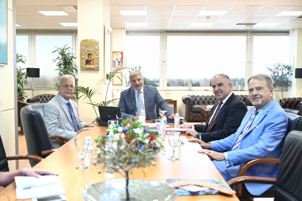 «Ενώνουμε δυνάμεις» τονίζει ο Πατούλης υποδεχόμενος τον Πρόεδρο του Ελληνικού Ιατρικού Συλλόγου της Μελβούρνης