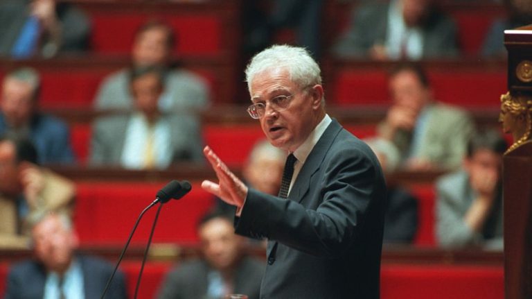 Έφυγε από τη ζωή ο Λιονέλ Ζοσπέν σε ηλικία 88 ετών