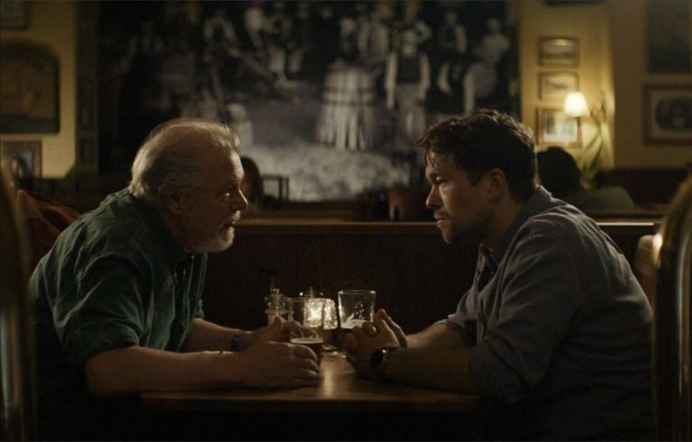 «Blood Sacrifice»: Η νέα σκανδιναβική σειρά του Netflix που σε πιάνει από τον λαιμό και δεν σε αφήνει να ανασάνεις (Video)