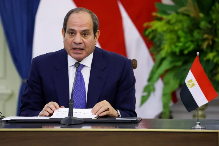 Αίγυπτος: Άμεση στήριξη στο Ριάντ, χωρίς αναφορά στη Συμφωνία της Μέκκας, προσφέρει το Κάιρο