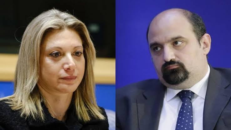 Ποιός δεν σέβεται τους νεκρούς; Ανεβαίνουν οι τόνοι μεταξύ Καρυστιανού και Τριαντόπουλου για τα Τέμπη (Video)