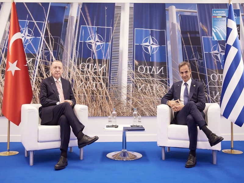 Στο ίδιο τραπέζι Μητσοτάκης-Ερντογάν απόψε στη Μαδρίτη