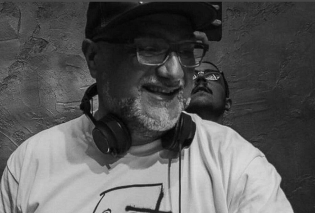 Σοκ στη Θεσσαλονίκη: Πέθανε dj από ηλεκτροπληξία στο μαγαζί που δούλευε (video)