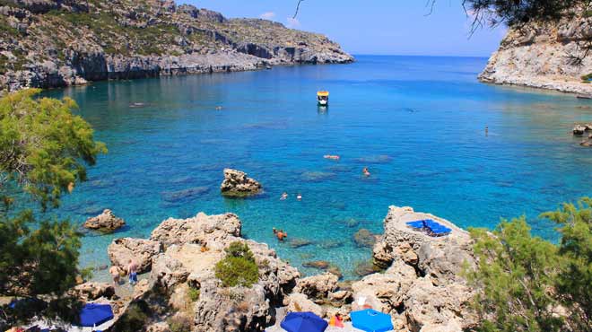 Ποιες περιοχές είναι μια ανάσα από το lockdown- Τι ανακοίνωσε ο Χαρδαλιάς