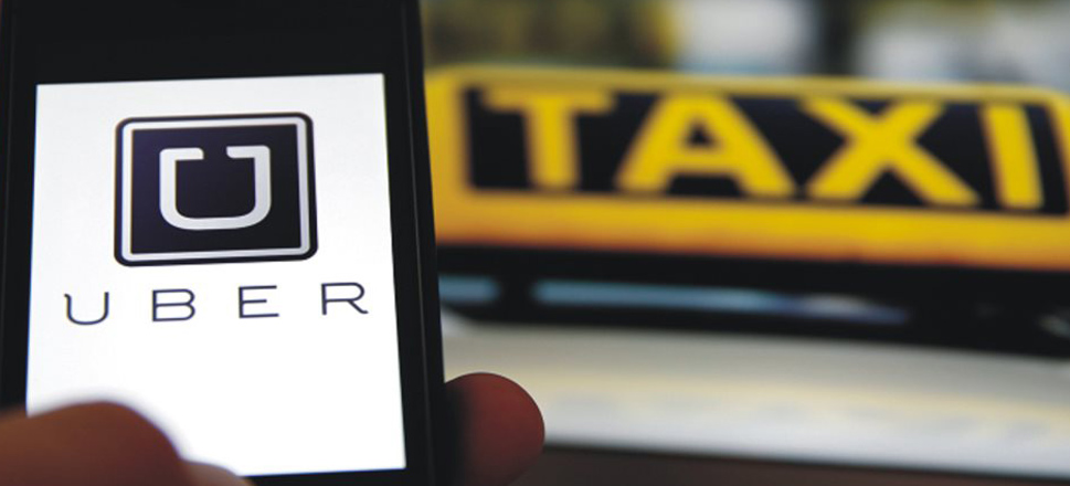 UBER: Ικανοποιημένοι 9 στους 10 οδηγοί που χρησιμοποιούν την πλατφόρμα