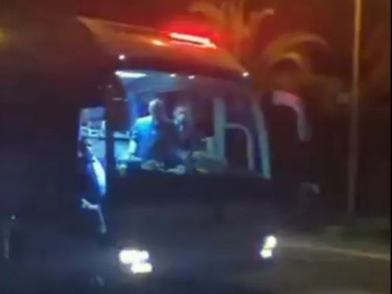 8 νεκρούς μετρά από τις πυρκαγιές η Τουρκία και ο Ερντογάν… μοιράζει τσάι! (ΒΙΝΤΕΟ)