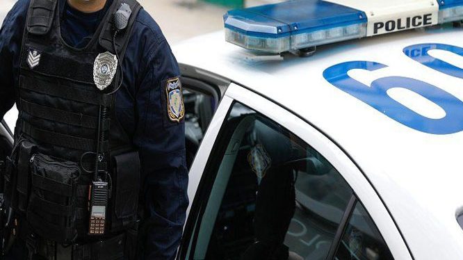 Ηράκλειο: Τον συνέλαβαν για μια απόπειρα κλοπής και εντόπισαν ότι είχε διαπράξει δέκα ακόμη