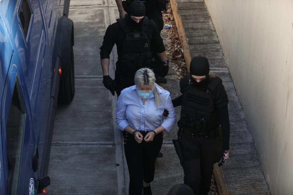 Ένοχη η κατηγορούμενη αλλά όχι για απόπειρα ανθρωποκτονίας λέει ο συνήγορος στην υπόθεση με το βιτριόλι