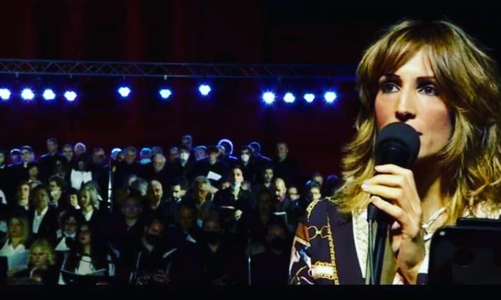 Όλη η Πελοπόννησος μια χορωδία για τον Μίκη &την Ελλάδα