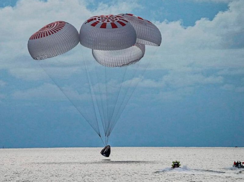 Επέστρεψαν στη Γη και έγραψαν ιστορία οι πρώτοι τουρίστες του διαστήματος! (ΒΙΝΤΕΟ)