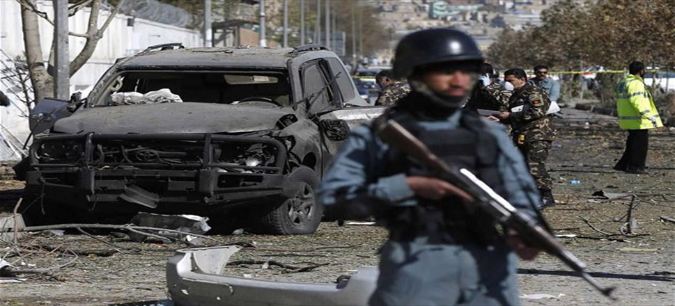 Αμερικανικά πυρά στο αεροδρόμιο της Καμπούλ – Εκτός ελέγχου το πλήθος – Εγκατέλειψαν οι περισσότεροι δυτικοί διπλωμάτες