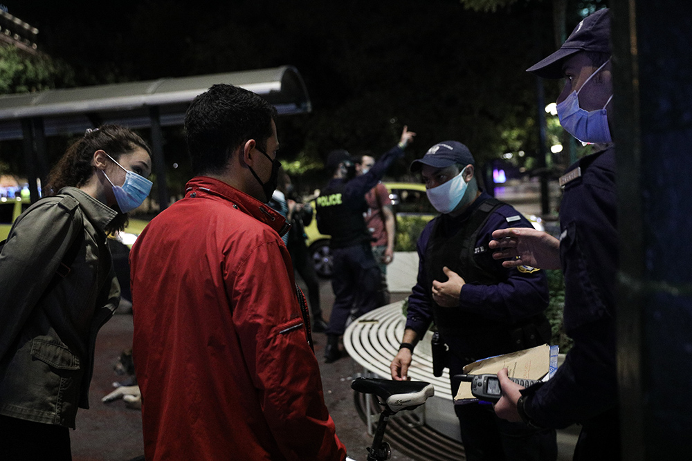 Νέα μέτρα για τους ανεμβολίαστους – Τι θα ισχύει από Σεπτέμβρη – Όλα όσα πρέπει να ξέρετε