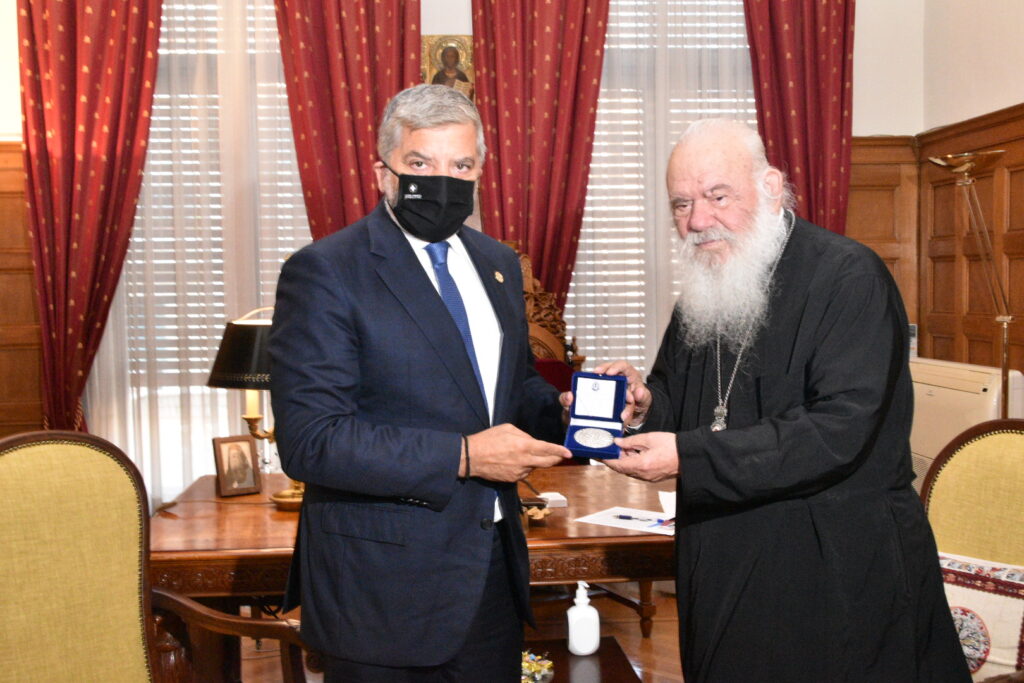 Βράβευση Πατούλη από την Εκκλησία της Ελλάδος