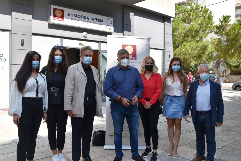 Στο ΚΕΠ Υγείας της Νέας Σμύρνης ο Γιώργος Πατούλης