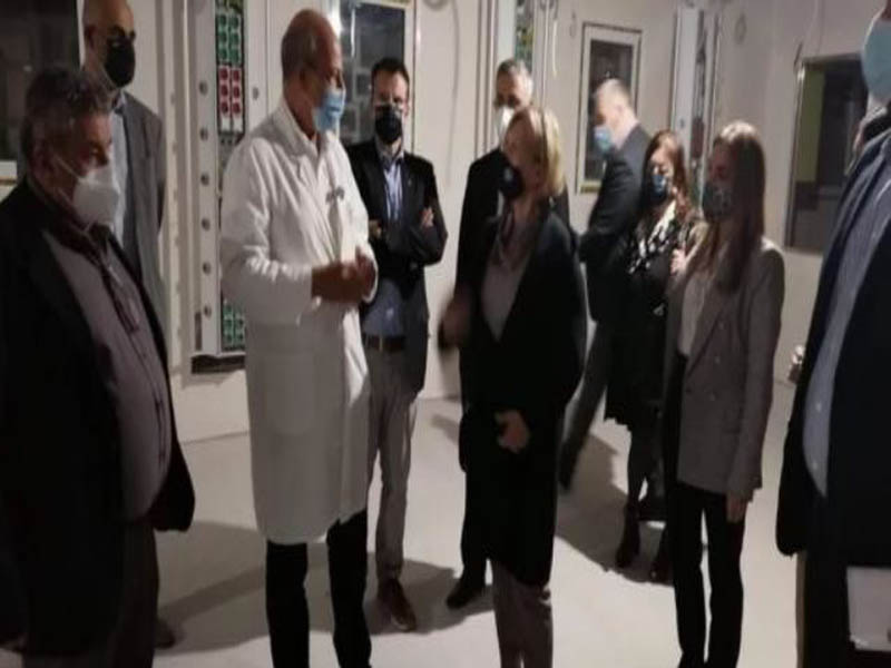 Η νυχτερινή «έφοδος» της Γκάγκα στο Ιπποκράτειο