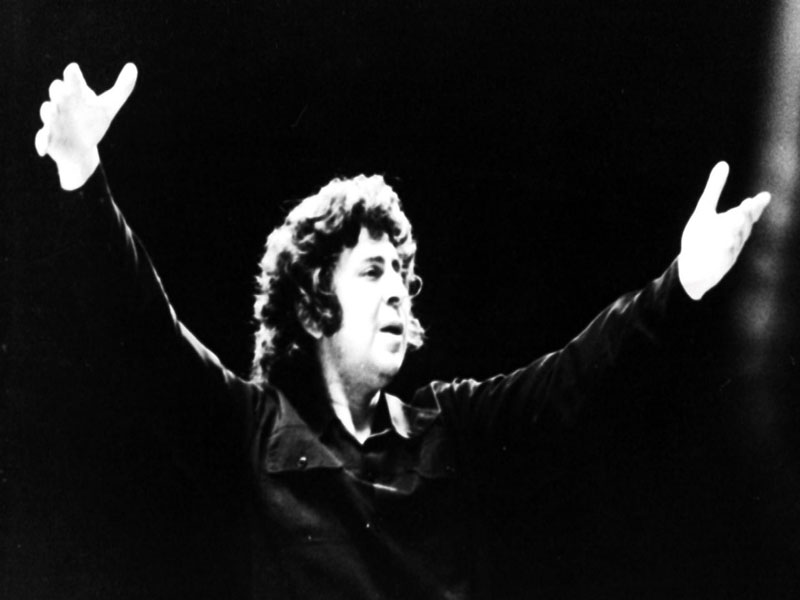 Η Ελλάδα θρηνεί για τον Μίκη Θεοδωράκη!