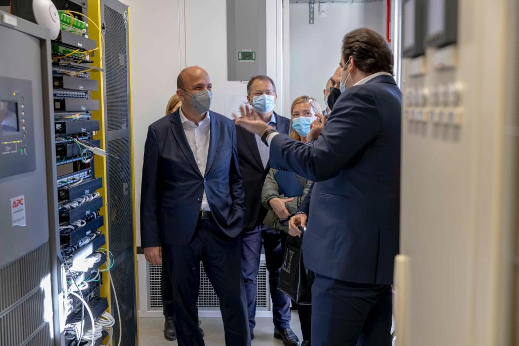 Επενδύσεις σε ιδιόκτητες «πράσινες» υποδομές σε όλη την Ελλάδα προανήγγειλε ο Πιερρακάκης