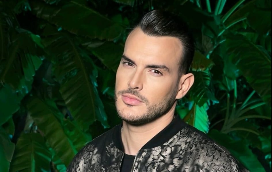 «Δεν θέλω να βλέπω κανένα»: Κυκλοφόρησε το νέο τραγούδι του Σάκη Αρσενίου