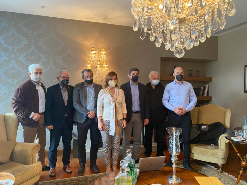 Οι αθλητικές υποδομές στα Γιάννενα σε σύσκεψη με τον Αυγενάκη στο Δημαρχείο