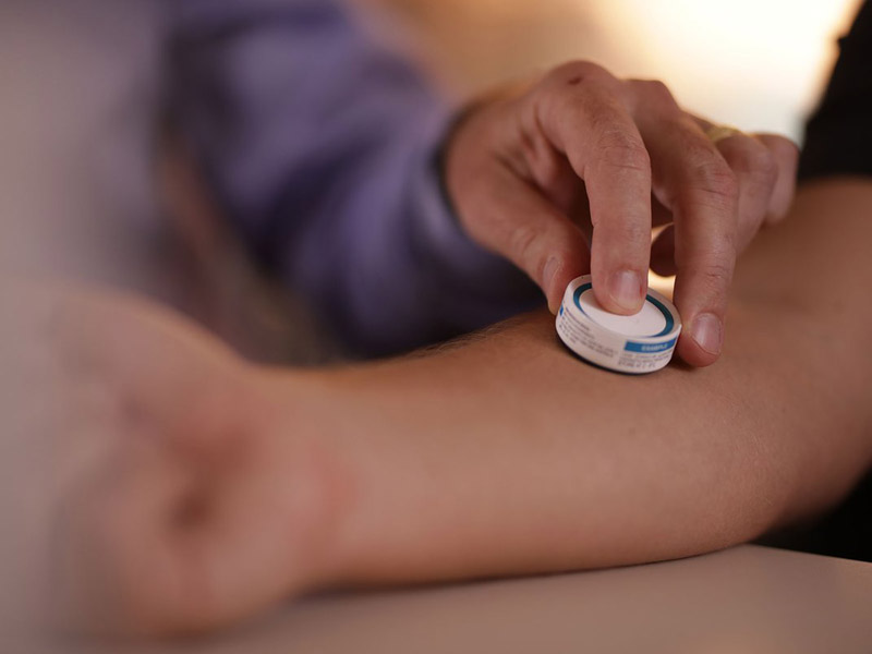 Έρχεται το εμβόλιο… τσιρότο κατά του κορωνοϊού! Τί έδειξαν οι πρώτες δοκιμές!