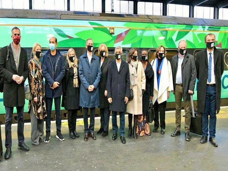 Ο Μπακογιάννης στο τρένο των 12 επιλεγμένων δημάρχων για τη Γλασκώβη