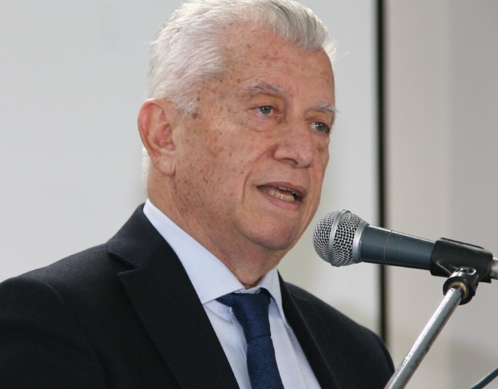 O Δήμαρχος Νέας Σμύρνης Σταύρος Τζουλάκης στο «Π»: Το σημείο αιχμής του Δήμου μας