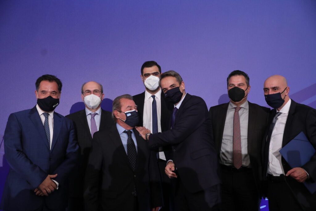 Το ευχαριστώ Μητσοτάκη στον Γιώργο Στεργίου και οι ευχές στον Παύλο Μαρινάκη