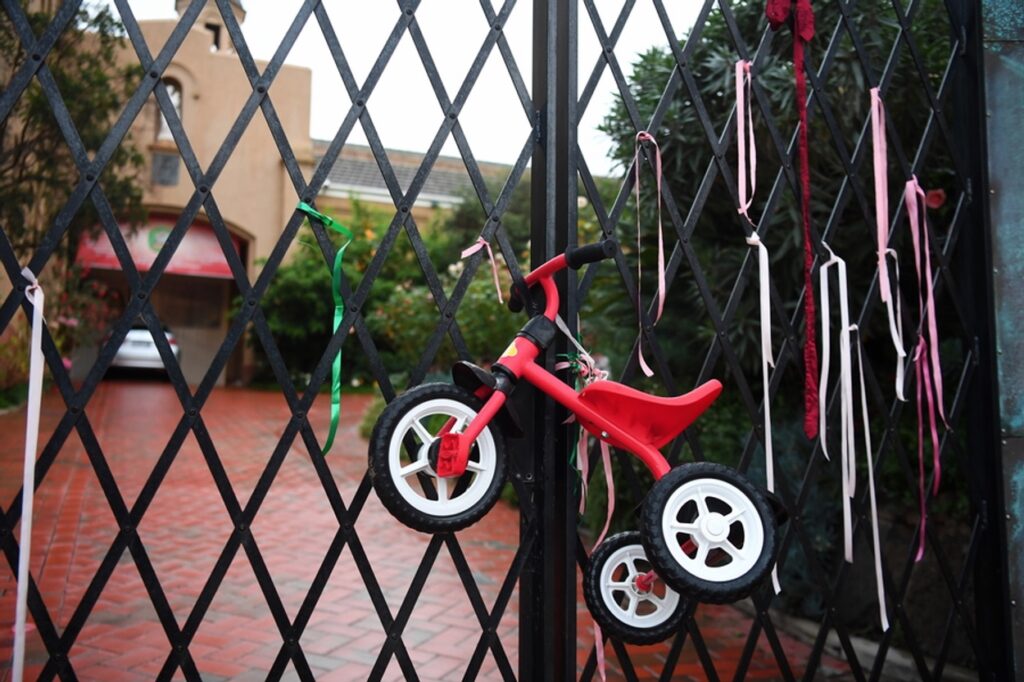 Ποιοι «ξεσπέπασαν» το σκάνδαλο με το ορφανοτροφείο «κολαστήριο»