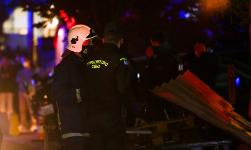 Βύρωνας: Ένας νεκρός από πυρκαγιά σε διαμέρισμα