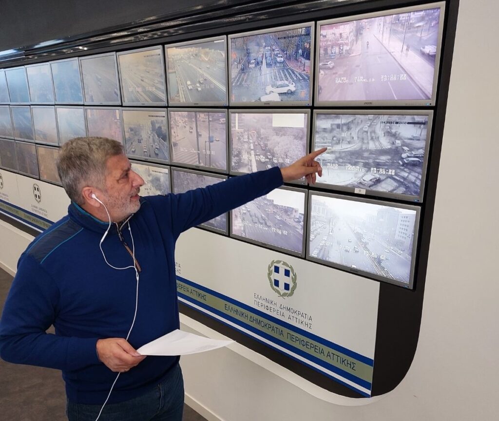 Στο Κέντρο Διαχείρισης Κυκλοφορίας της Περιφέρειας Αττικής ο Πατούλης-Συνεχής ενημέρωση