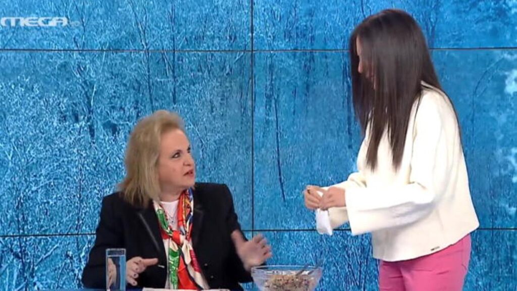 «Θα σοβαρευτείτε ή θα σηκωθώ να φύγω;» Η οργή της Παγώνη όταν την κέρασαν… κόλλυβα!