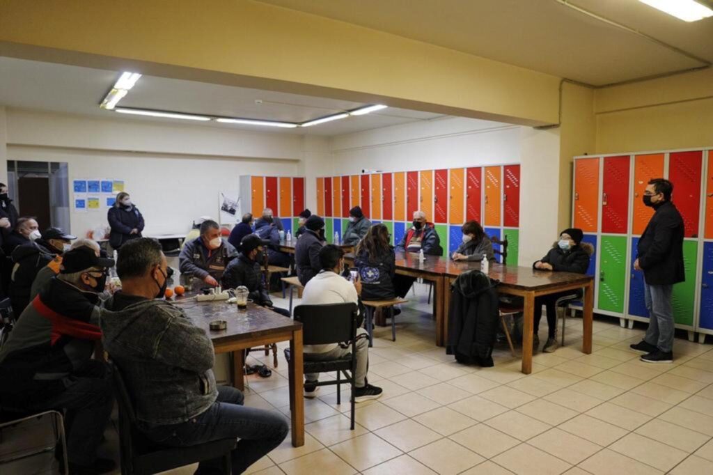 Δίπλα στους άστεγους η Σακελλαροπούλου