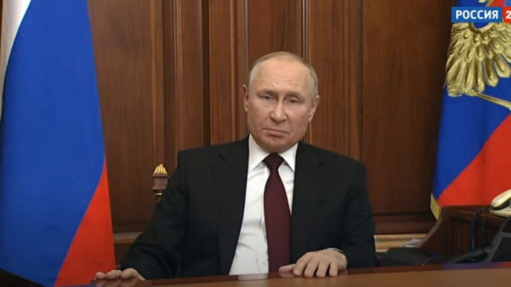 Ουκρανία: Ο Πούτιν αναγνώρισε την ανεξαρτησία των Ντόνετσκ και Λουχάνσκ – Τι είπε στο μακροσκελές διάγγελμά του