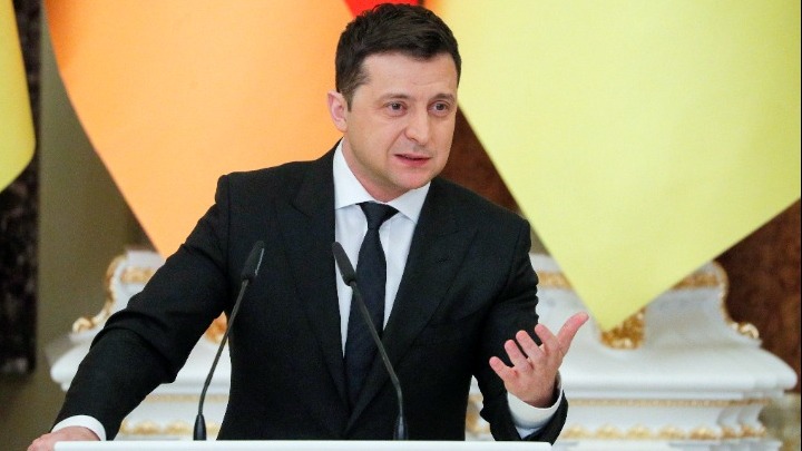 Ζελένσκι σε Μακρόν: Το Κίεβο είναι υπέρ της εντατικοποίησης της ειρηνευτικής διαδικασίας