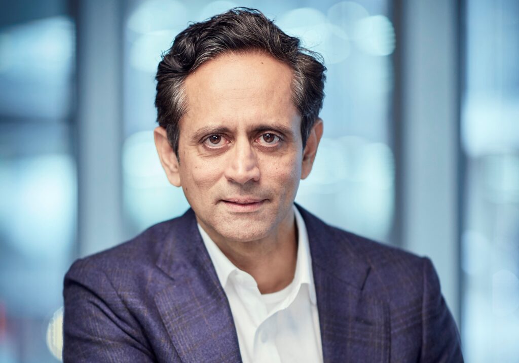 MCW22: Τεχνητή νοημοσύνη και ρομποτική θα αλλάξουν την Υγεία, σύμφωνα με τον CEO του Vodafone Business, Vinod Kumar