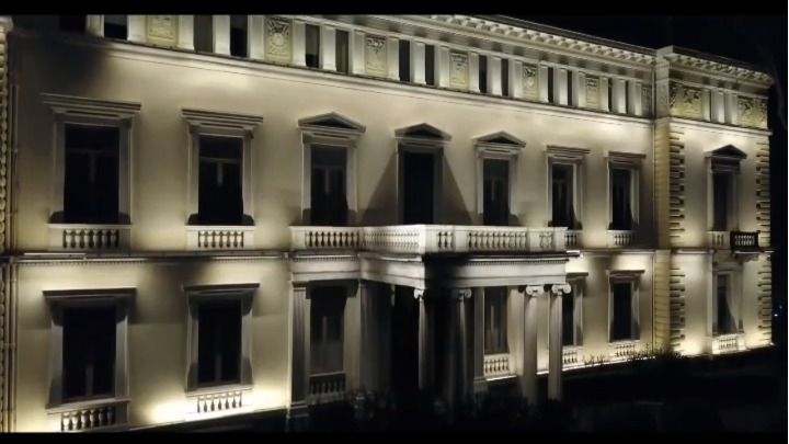 Το Προεδρικό Μέγαρο συμμετείχε στην «Ώρα της Γης» (vid)