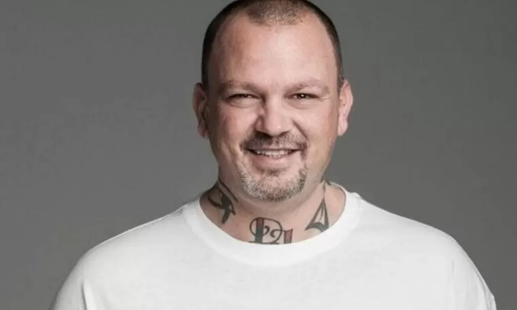 Σκαρμούτσος: Τράβηξα τα πάνδεινα λόγω της εμφάνισης μου (vid)