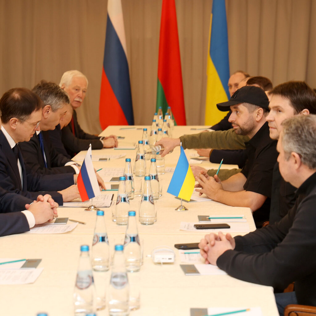 Στις 2 ο νέος γύρος διαπραγματεύσεων