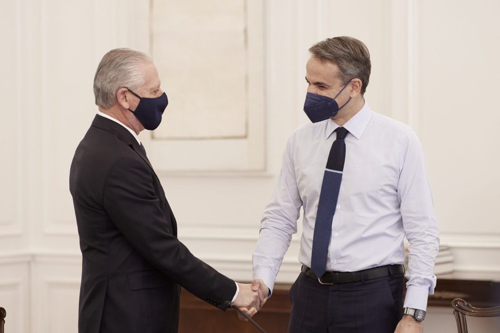 Συνάντηση Μητσοτάκη – Σιζόπουλου: Στο επίκεντρο το κυπριακό