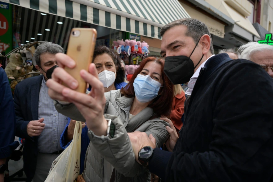 Τσίπρας: Η ρήτρα αναπροσαρμογής Μητσοτάκη, είναι ρήτρα αισχροκέρδειας – Αν δε ζητάς εκλογές, θέλεις στην εξουσία την κυβέρνηση