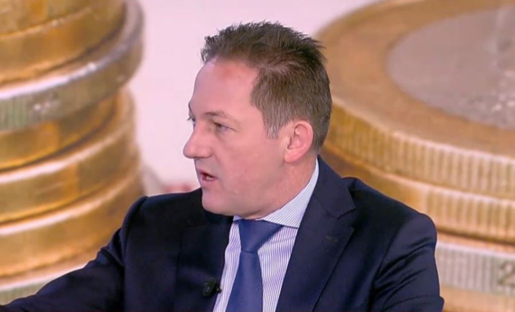 Ανακοινώσεις για το ρεύμα προανήγγειλε ο Πέτσας