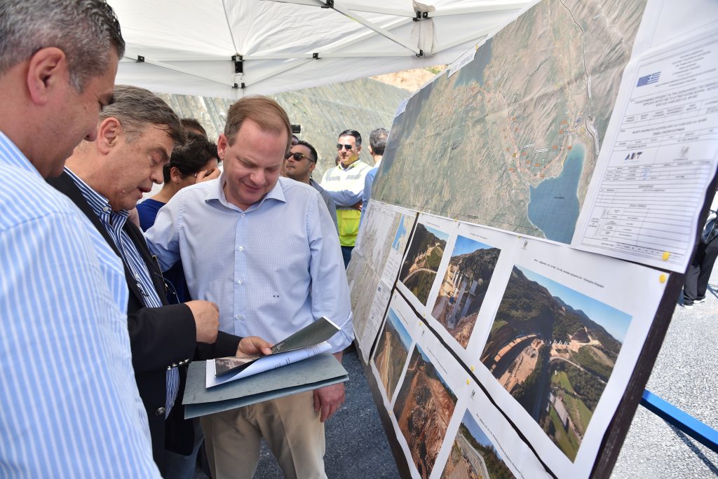 Κώστας Καραμανλής: Η παράκαμψη Αμφιλοχίας θα παραδοθεί μέσα στο καλοκαίρι
