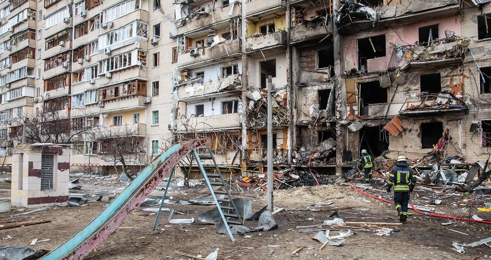 Ομάδα 42 ερευνητών στέλνει το Διεθνές Ποινικό Δικαστήριο στην Ουκρανία