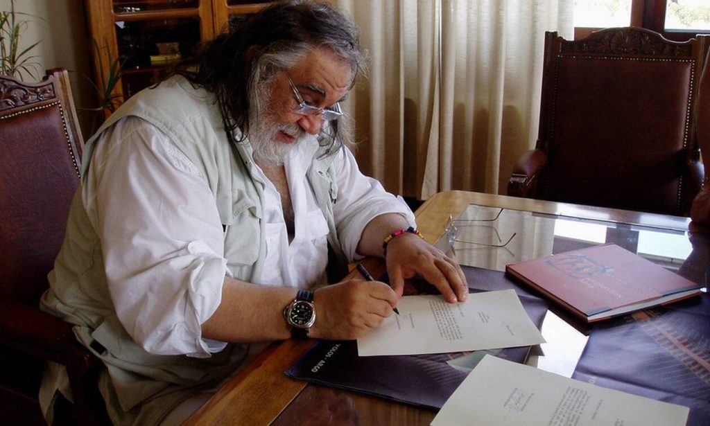 Ο πολιτικός κόσμος αποχαιρετά τον Βαγγέλη Παπαθανασίου