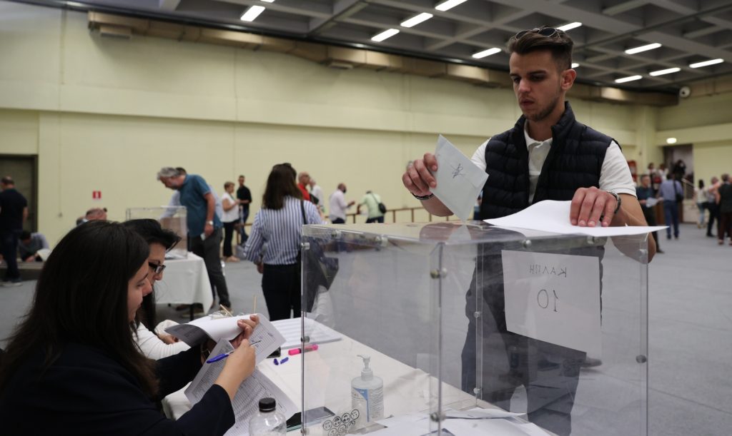 Συνεχίζεται η μάχη των σταυρών στο ΠΑΣΟΚ-ΚΙΝΑΛ! Ποιοι προηγούνται