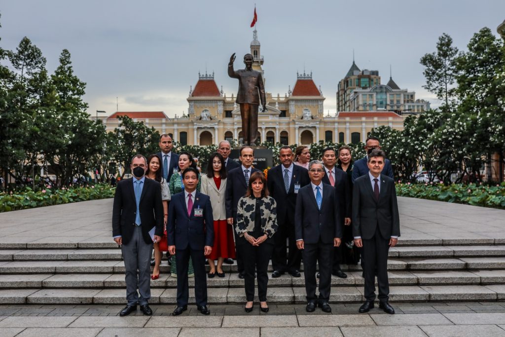 Η Κατερίνα Σακελλαροπούλου στο Βιετνάμ: Οι χώρες μας συνδέονται με στενή φιλία
