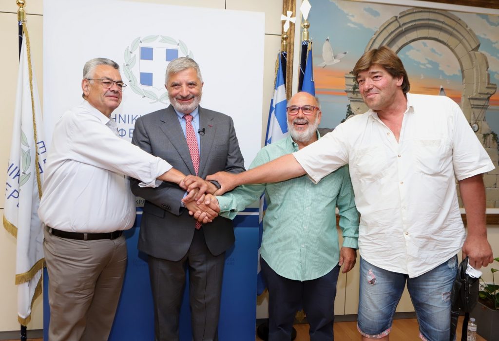 Περιφέρεια Αττικής, Λαϊκές Αγορές και «Όλοι Μαζί Μπορούμε» ενώνουν δυνάμεις για να στηρίξουν με τρόφιμα κοινωφελή ιδρύματα