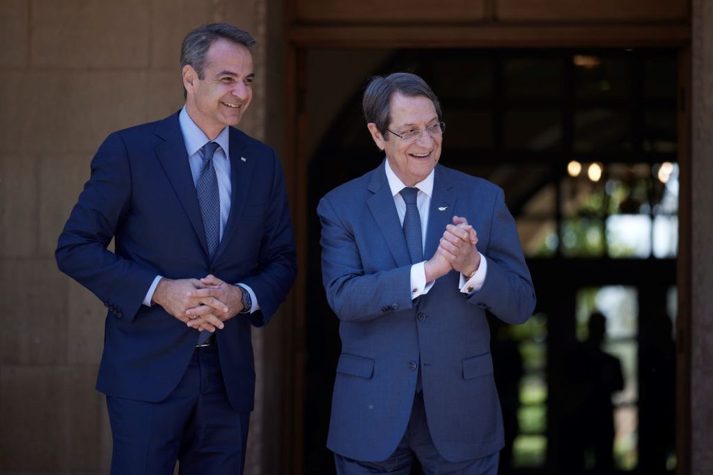 Μητσοτάκης: Με αποφασιστικότητα και ψυχραιμία θα αντιπαρερχόμαστε ρητορικές που ξεφεύγουν από τους κανόνες καλής διπλωματικής πρακτικής